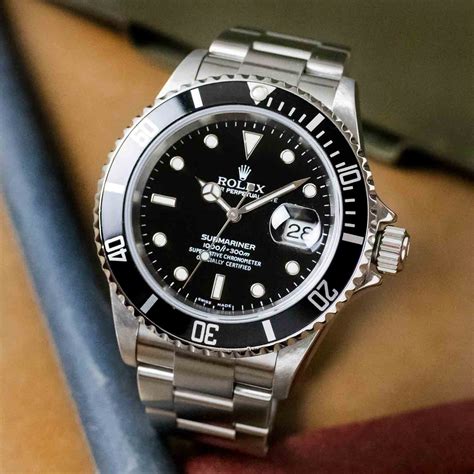 rolex 16610ln vs 16610|Rolex submariner 16610 best years.